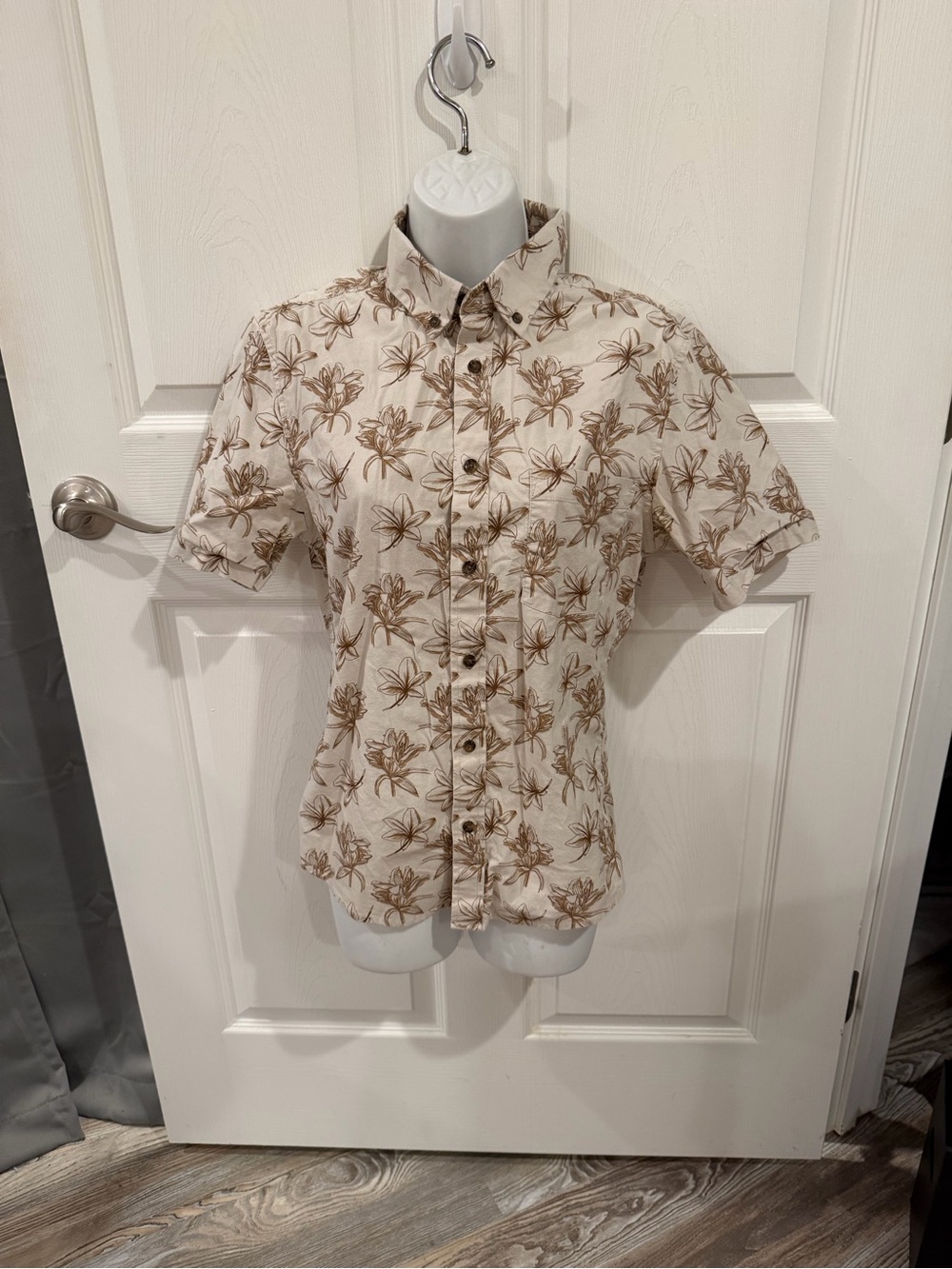 Goodfellow & Co Cream Short-Sleeve Floral Button-Down Shirt